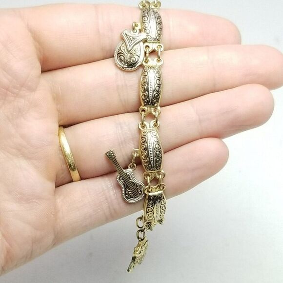 Vintage Black and Gold Tone Damascene Panel Charm Bracelet, Estate - Picture 4 of 6